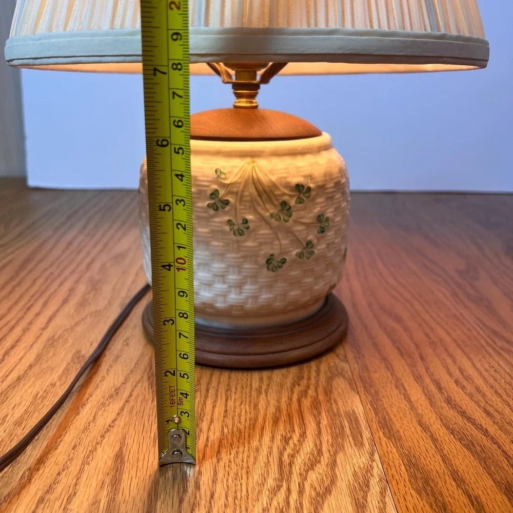 Vintage Belleek Ireland Shamrock Porcelain Table Lamp tested Working w Shade*